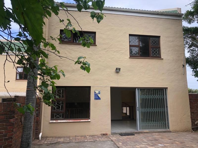 To Let 3 Bedroom Property for Rent in Beacon Bay Eastern Cape